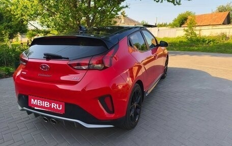Hyundai Veloster II, 2018 год, 2 250 000 рублей, 6 фотография