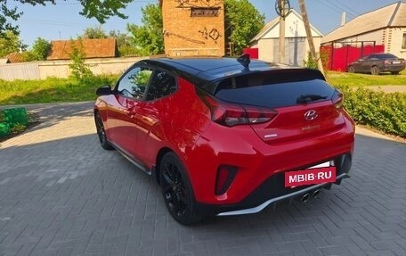 Hyundai Veloster II, 2018 год, 2 250 000 рублей, 4 фотография