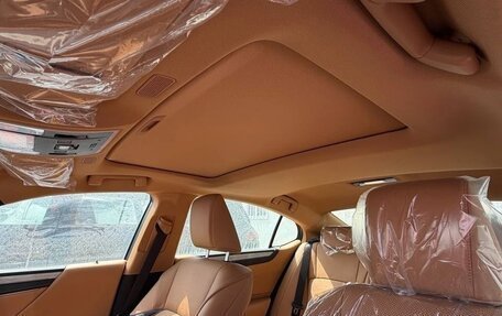 Lexus ES VII, 2026 год, 5 200 000 рублей, 10 фотография