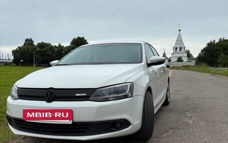 Volkswagen Jetta VI, 2012 год, 850 000 рублей, 4 фотография