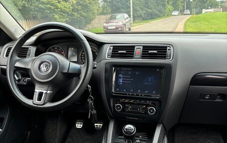 Volkswagen Jetta VI, 2012 год, 850 000 рублей, 6 фотография