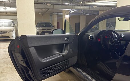 Audi TT, 2002 год, 950 000 рублей, 6 фотография