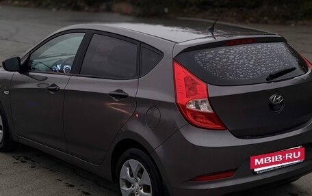 Hyundai Solaris II рестайлинг, 2015 год, 835 000 рублей, 5 фотография