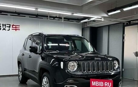 Jeep Renegade I рестайлинг, 2017 год, 1 016 000 рублей, 3 фотография