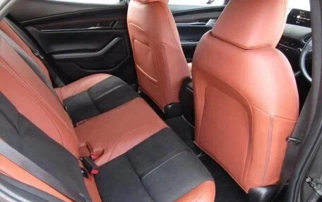Mazda 3, 2022 год, 1 350 007 рублей, 23 фотография
