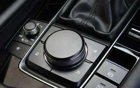 Mazda 3, 2022 год, 1 350 007 рублей, 39 фотография