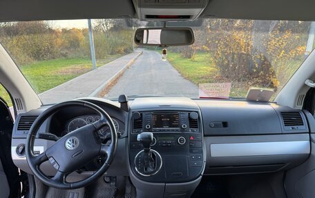 Volkswagen Multivan T5, 2007 год, 1 650 000 рублей, 6 фотография