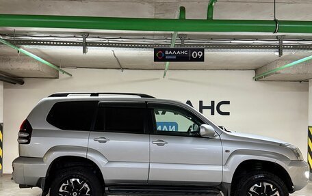 Toyota Land Cruiser Prado 120 рестайлинг, 2008 год, 2 035 000 рублей, 3 фотография
