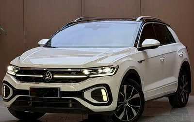 Volkswagen T-Roc I, 2023 год, 1 299 000 рублей, 1 фотография
