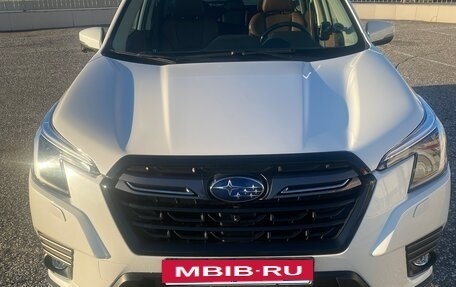 Subaru Forester, 2023 год, 4 990 000 рублей, 3 фотография