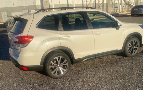 Subaru Forester, 2023 год, 4 990 000 рублей, 9 фотография