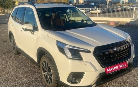Subaru Forester, 2023 год, 4 990 000 рублей, 2 фотография