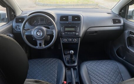 Volkswagen Polo VI (EU Market), 2011 год, 385 000 рублей, 10 фотография