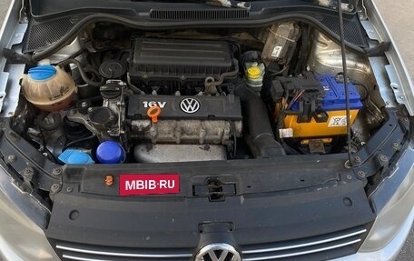 Volkswagen Polo VI (EU Market), 2011 год, 385 000 рублей, 25 фотография