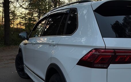 Volkswagen Tiguan II, 2021 год, 2 700 000 рублей, 26 фотография