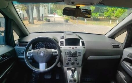 Opel Zafira B, 2012 год, 685 000 рублей, 8 фотография
