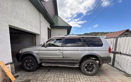 Mitsubishi Pajero Sport II рестайлинг, 2001 год, 450 000 рублей, 5 фотография