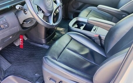 Hyundai Staria, 2023 год, 4 650 000 рублей, 11 фотография