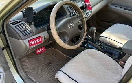 Toyota Camry V40, 2003 год, 550 000 рублей, 1 фотография
