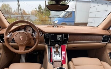 Porsche Panamera II рестайлинг, 2012 год, 2 990 000 рублей, 11 фотография