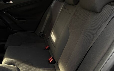 Volkswagen Passat B6, 2007 год, 630 000 рублей, 15 фотография