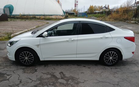 Hyundai Solaris II рестайлинг, 2014 год, 865 000 рублей, 8 фотография
