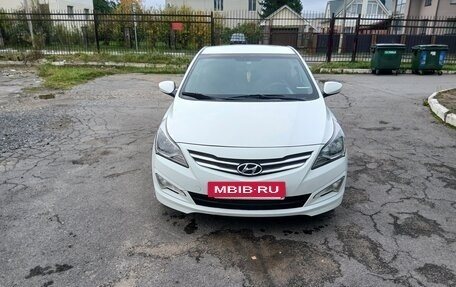 Hyundai Solaris II рестайлинг, 2014 год, 865 000 рублей, 6 фотография