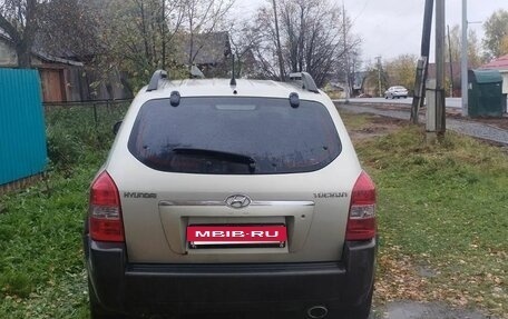 Hyundai Tucson III, 2006 год, 600 000 рублей, 4 фотография