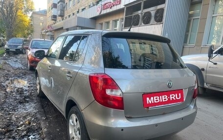 Skoda Fabia II, 2012 год, 325 000 рублей, 3 фотография