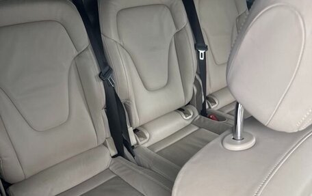 Mercedes-Benz V-Класс, 2019 год, 4 200 000 рублей, 10 фотография