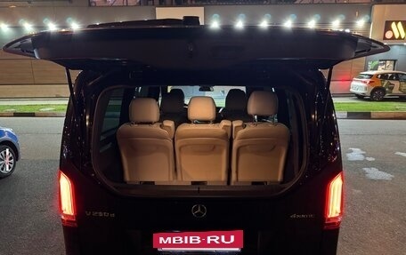 Mercedes-Benz V-Класс, 2019 год, 4 200 000 рублей, 11 фотография