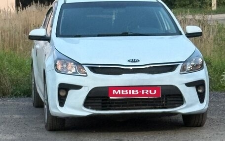 KIA Rio IV, 2017 год, 625 000 рублей, 1 фотография