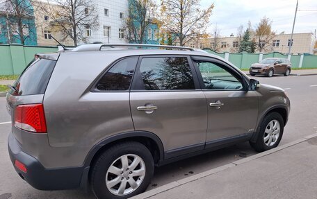 KIA Sorento II рестайлинг, 2012 год, 1 050 000 рублей, 2 фотография
