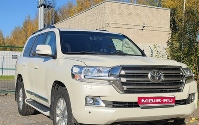 Toyota Land Cruiser 200, 2018 год, 6 170 000 рублей, 1 фотография