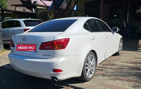 Lexus IS II рестайлинг 2, 2008 год, 1 350 000 рублей, 3 фотография