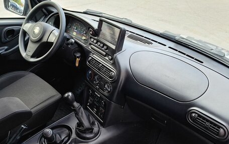 Chevrolet Niva I рестайлинг, 2019 год, 859 000 рублей, 11 фотография