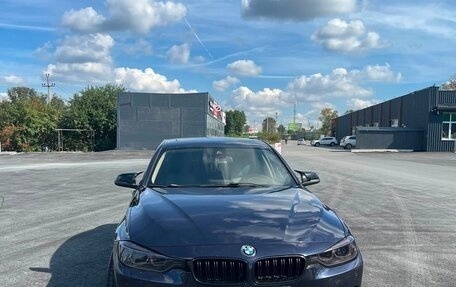 BMW 3 серия, 2014 год, 1 200 000 рублей, 3 фотография