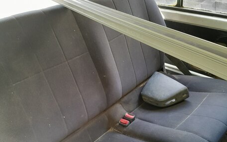 Toyota HiAce, 2002 год, 350 000 рублей, 16 фотография