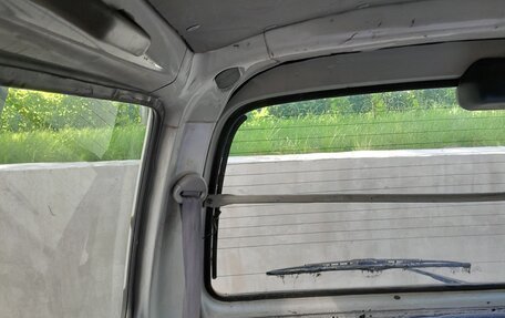 Toyota HiAce, 2002 год, 350 000 рублей, 18 фотография