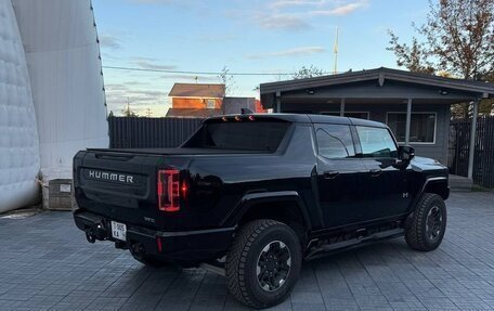 GMC Hummer EV, 2023 год, 18 000 000 рублей, 4 фотография