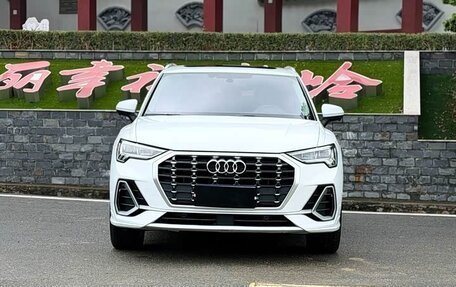 Audi Q3, 2023 год, 2 100 000 рублей, 1 фотография
