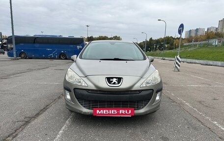 Peugeot 308 II, 2010 год, 375 000 рублей, 2 фотография