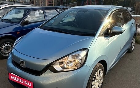 Honda Fit, 2021 год, 1 380 000 рублей, 3 фотография