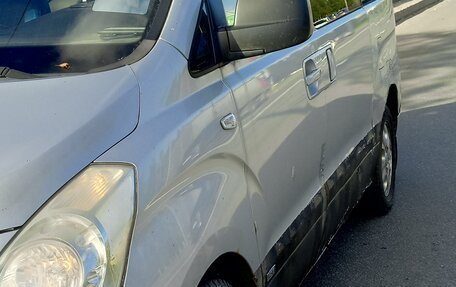Hyundai Grand Starex Grand Starex I рестайлинг 2, 2008 год, 650 000 рублей, 2 фотография