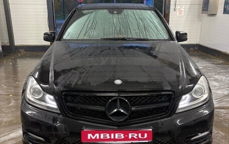 Mercedes-Benz C-Класс, 2012 год, 1 400 000 рублей, 23 фотография