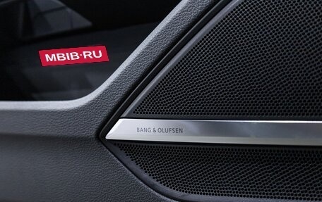 Audi A8, 2019 год, 4 899 700 рублей, 10 фотография