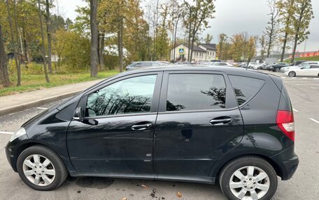 Mercedes-Benz A-Класс, 2011 год, 590 000 рублей, 2 фотография