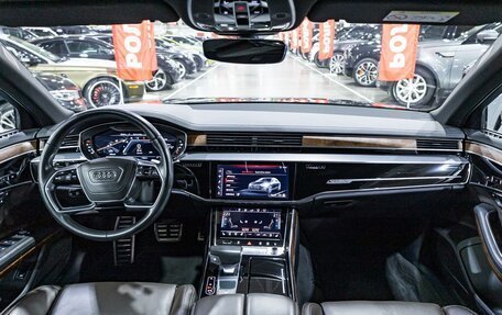 Audi A8, 2019 год, 4 899 700 рублей, 36 фотография
