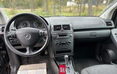 Mercedes-Benz A-Класс, 2011 год, 590 000 рублей, 3 фотография