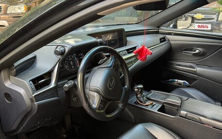 Lexus ES VII, 2018 год, 3 050 000 рублей, 5 фотография